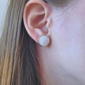 2 for $18❤️‍🔥 Glittery White Resin Stud Earrings